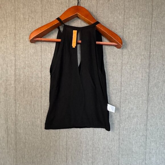 Sweet by Miss Me Black High Neck Racer Back Key Hole Crossover Tank Top Size S - Picture 13 of 15